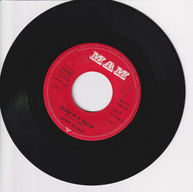 Lynsey De Paul – Sugar Me