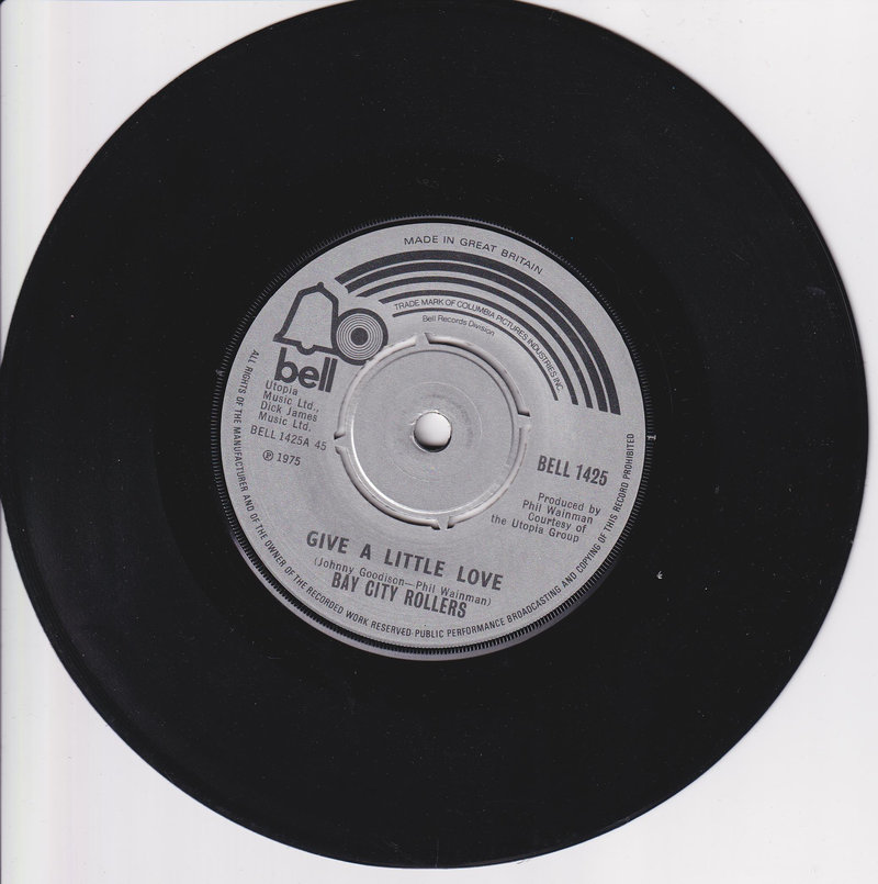 Bay City Rollers – Give A Little Love (UK)