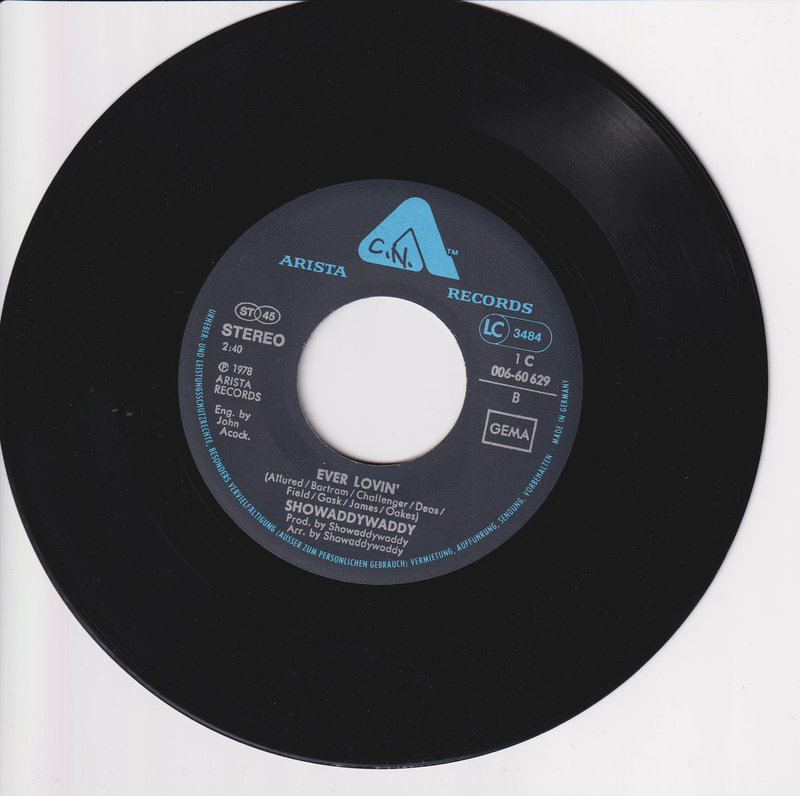 Showaddywaddy – I Wonder Why