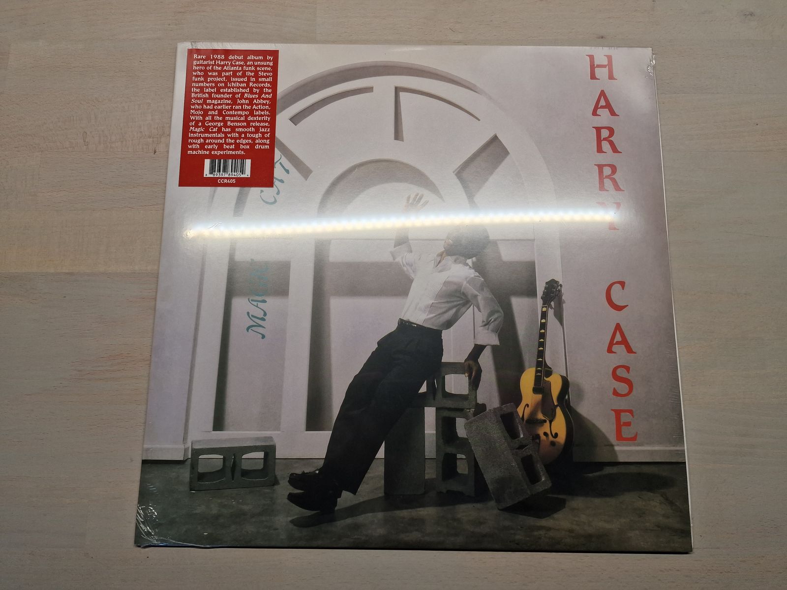Harry Case - Magic Cat