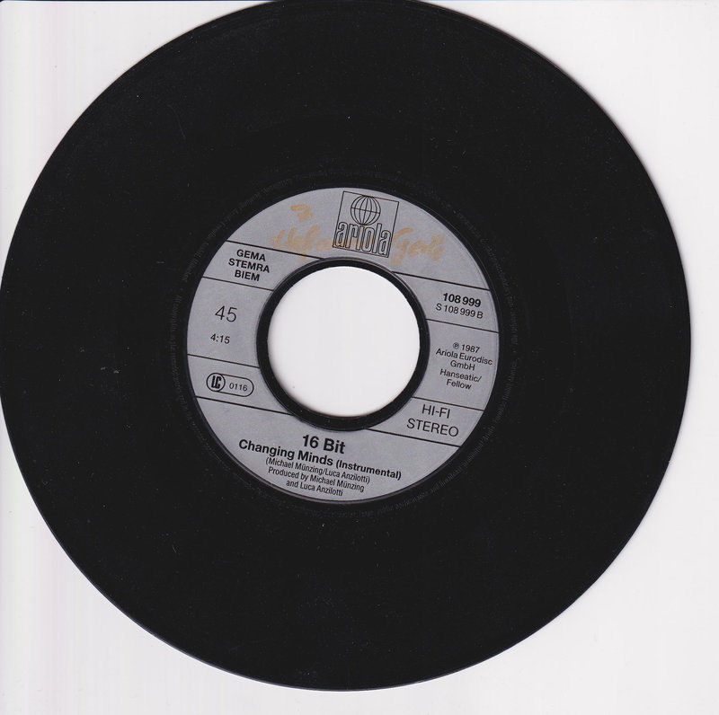 16 Bit – Changing Minds