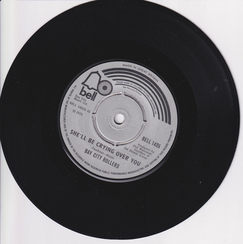 Bay City Rollers – Give A Little Love (UK)