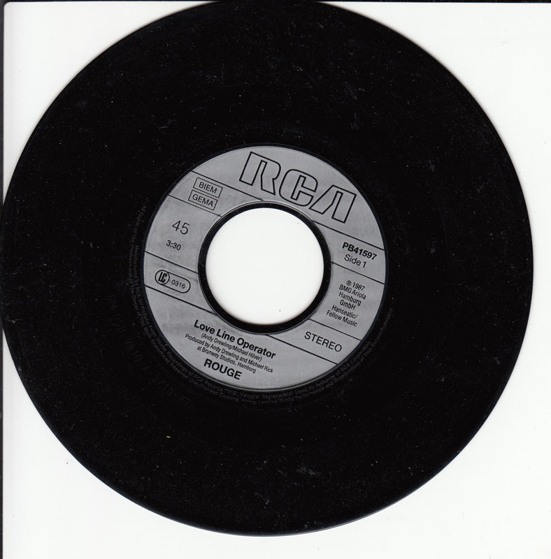 Rouge – Love Line Operator