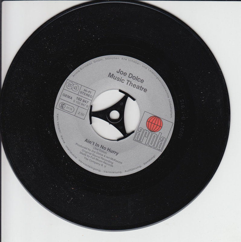 Joe Dolce Music Theatre – Shaddap You Face