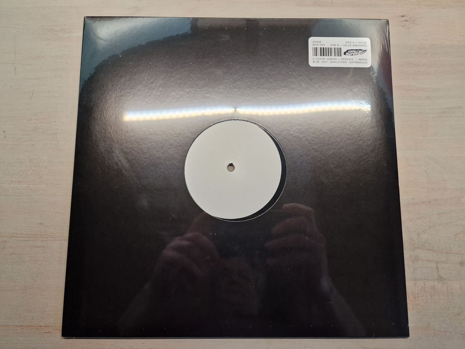 André Bratten - Valve