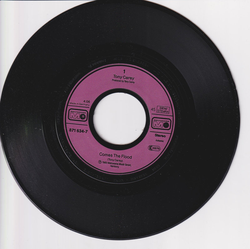 Tony Carey – Comes The Flood