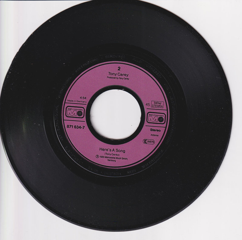 Tony Carey – Comes The Flood